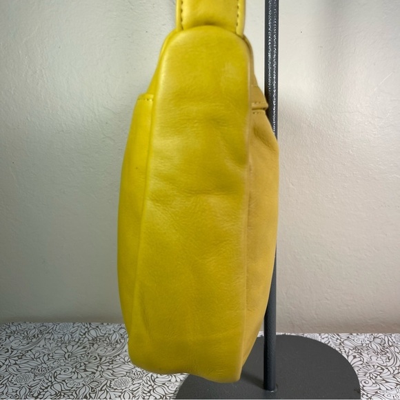 SVEN Crossbody Bag style no. 612 Color Sunflower - Picture 5 of 13